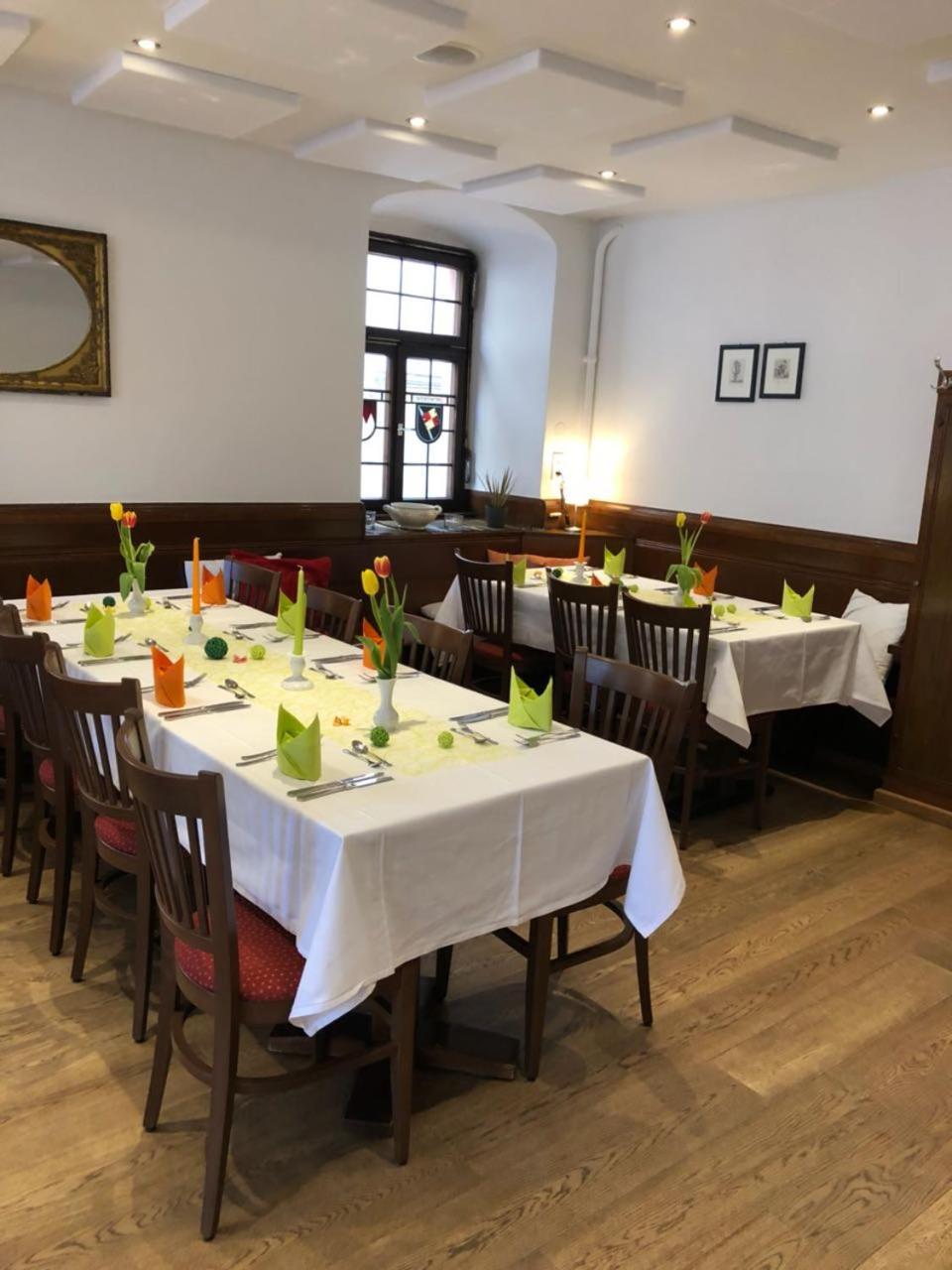 Gasthof Baeren Ochsenfurt Zewnętrze zdjęcie